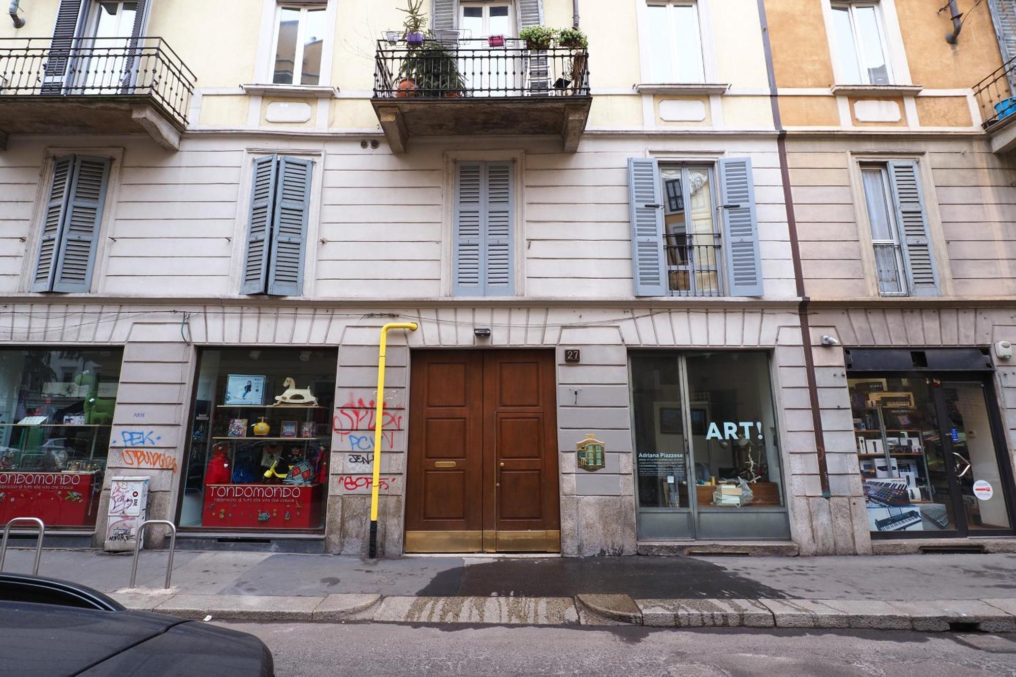 Delizioso Studio Tra Navigli E Mm Sant'Agostino ミラノ エクステリア 写真